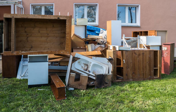 Best Furniture Removal  in Beulah, ND